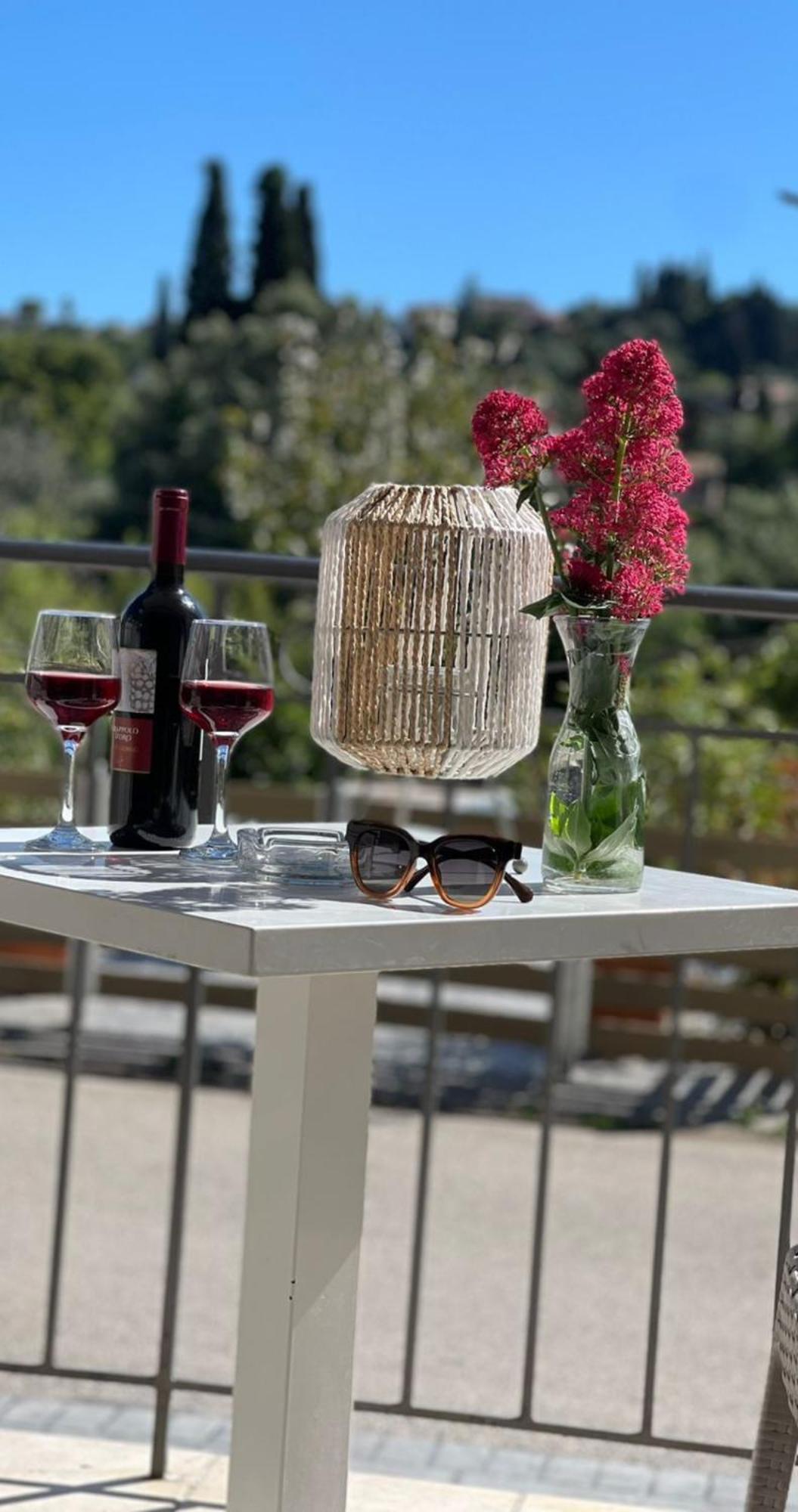 Georgia'S Apartments, Ipsos Corfu Exterior foto